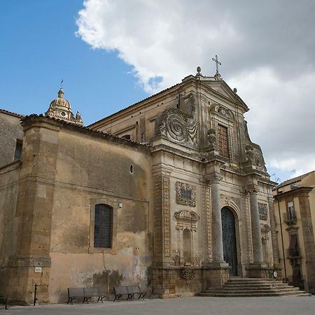 Appartamento Oasi Calatina Caltagirone Exterior foto