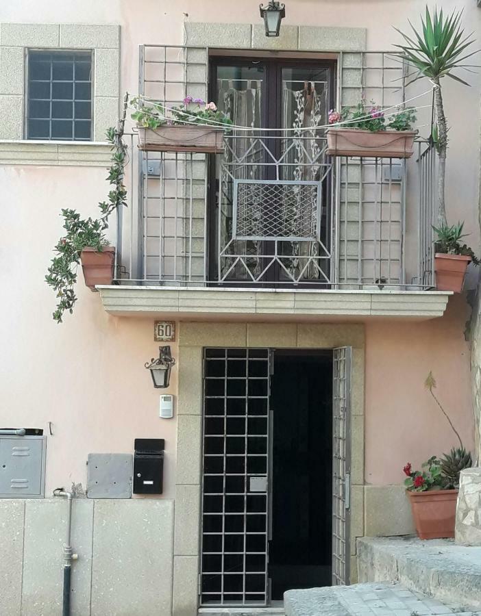 Appartamento Oasi Calatina Caltagirone Exterior foto